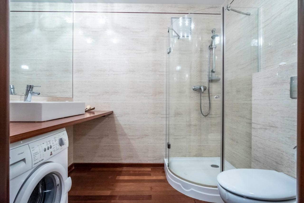 Apartament Gdanski Warsawa Bagian luar foto